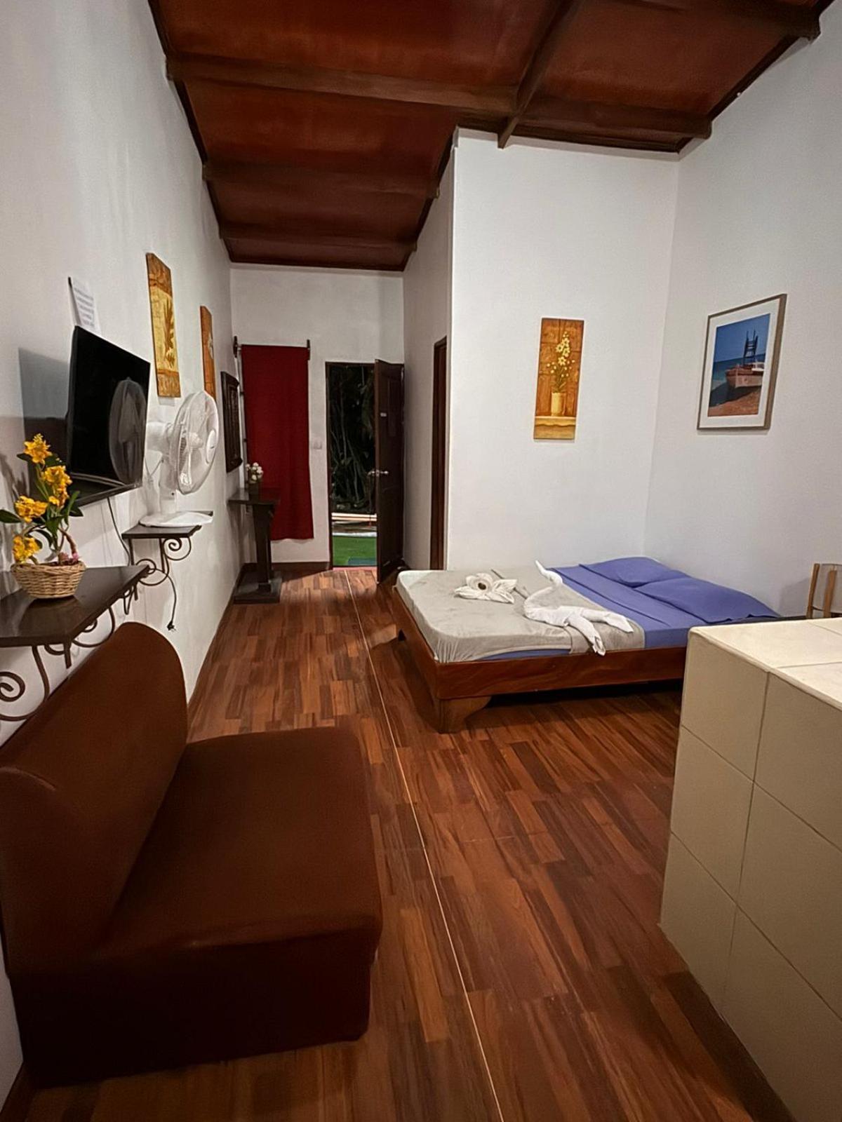 Aparthotel Villa Pacande & Rooms Pilas Номер фото