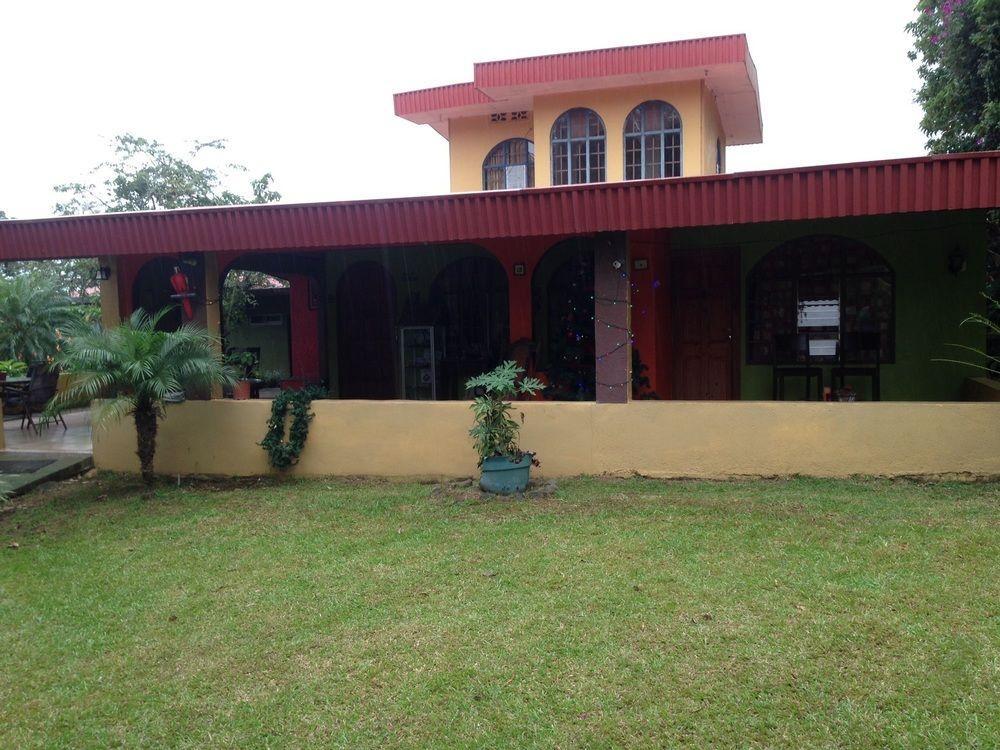 Aparthotel Villa Pacande & Rooms Pilas Экстерьер фото
