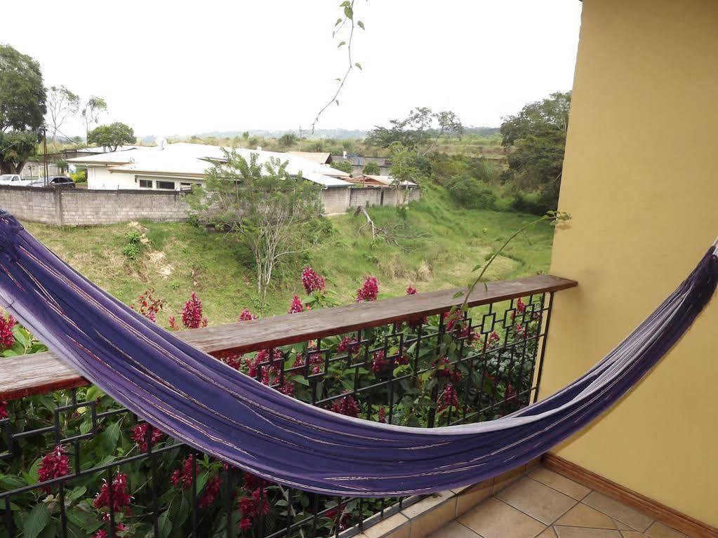 Aparthotel Villa Pacande & Rooms Pilas Экстерьер фото